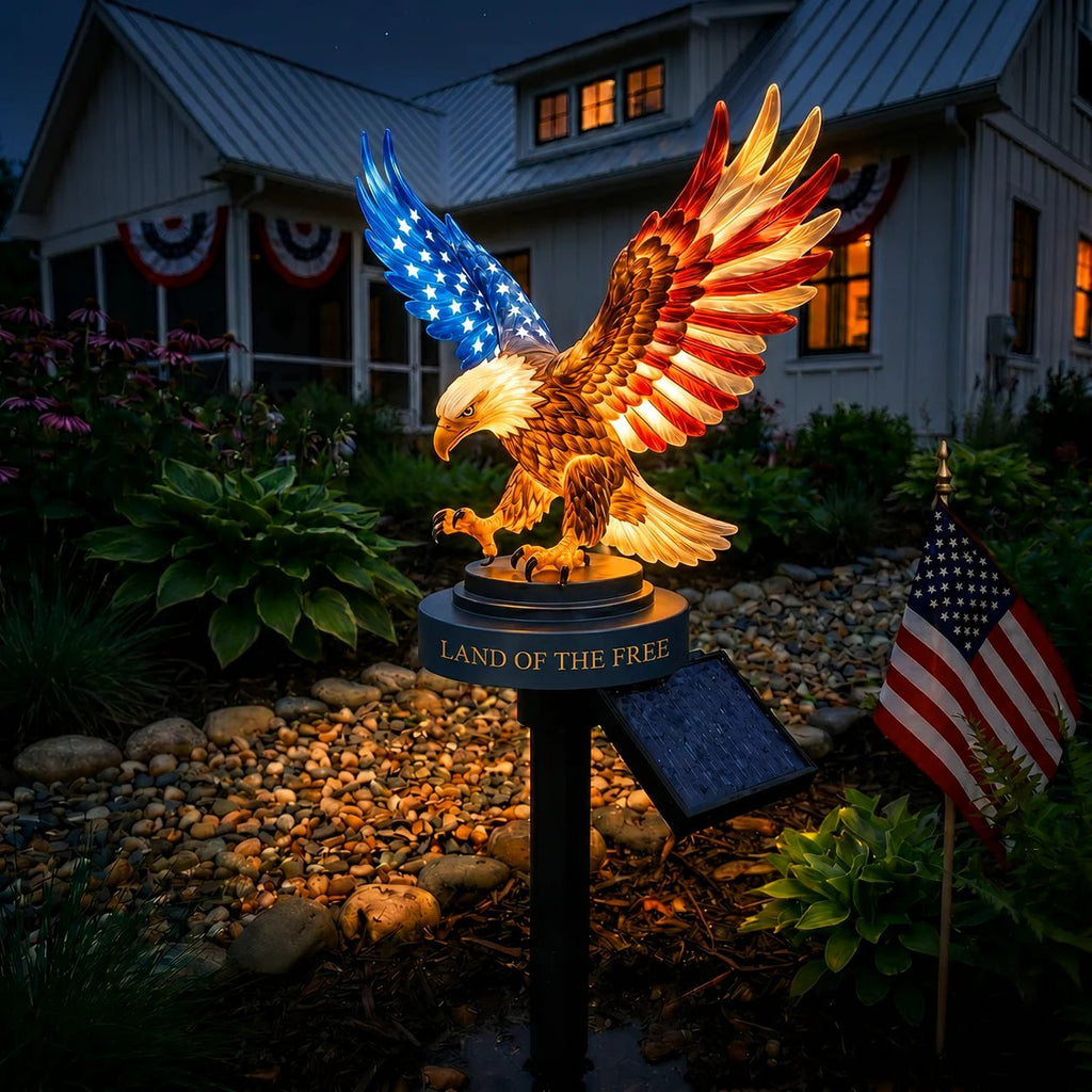 Solar Eagle Garden Light